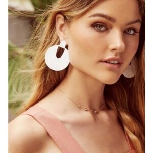 Kendra Scott Diane Statement earrings